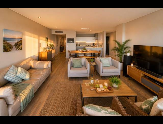 3 BEDROOM APARTMENT FOR SALE IN DOLPHIN BEACH